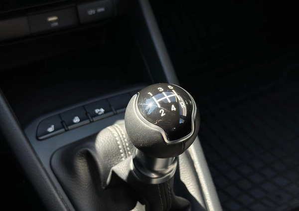 Kia Rio cena 57900 przebieg: 51548, rok produkcji 2021 z Gdynia małe 436